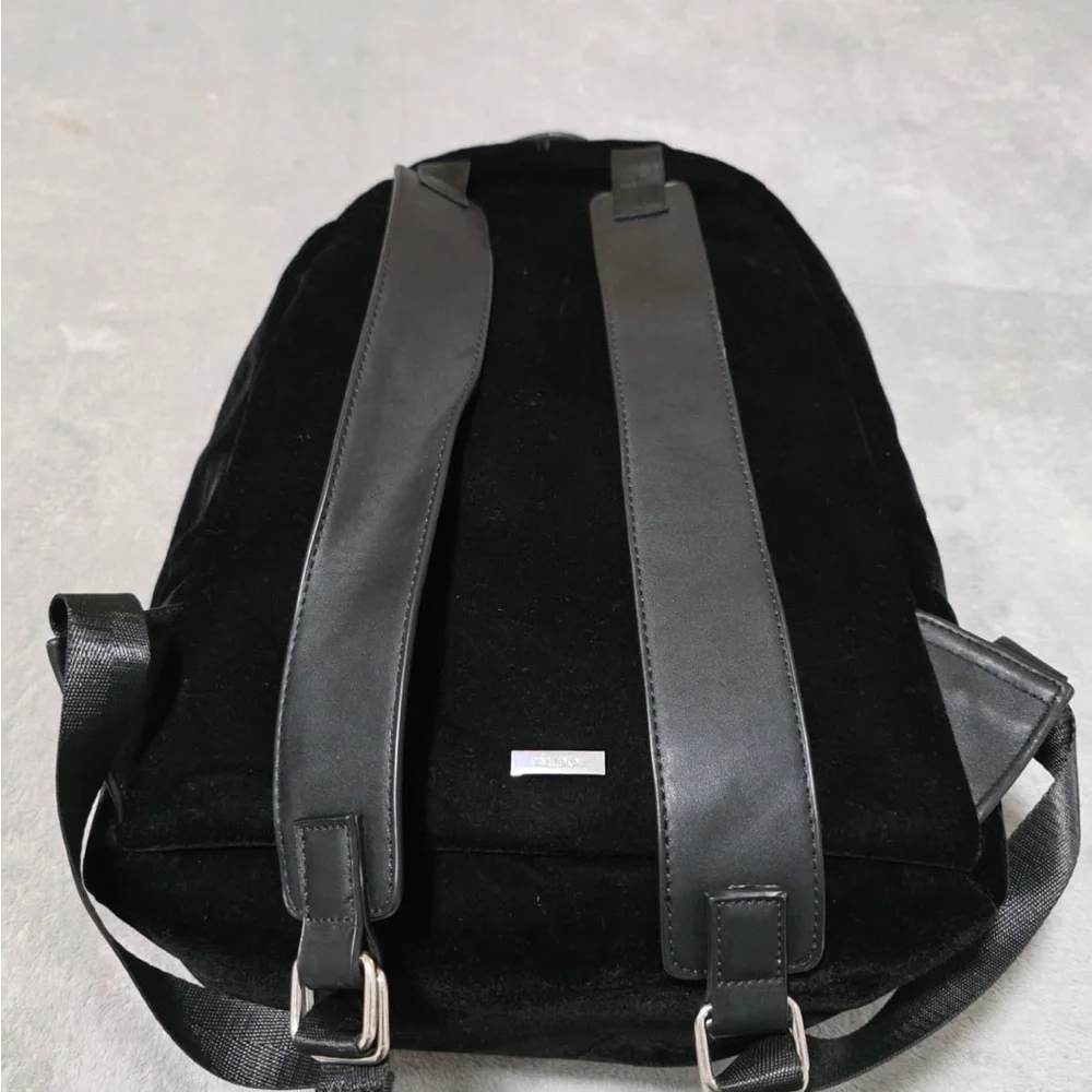 Aldo Sleek Black Backpack - Picture 7 of 15